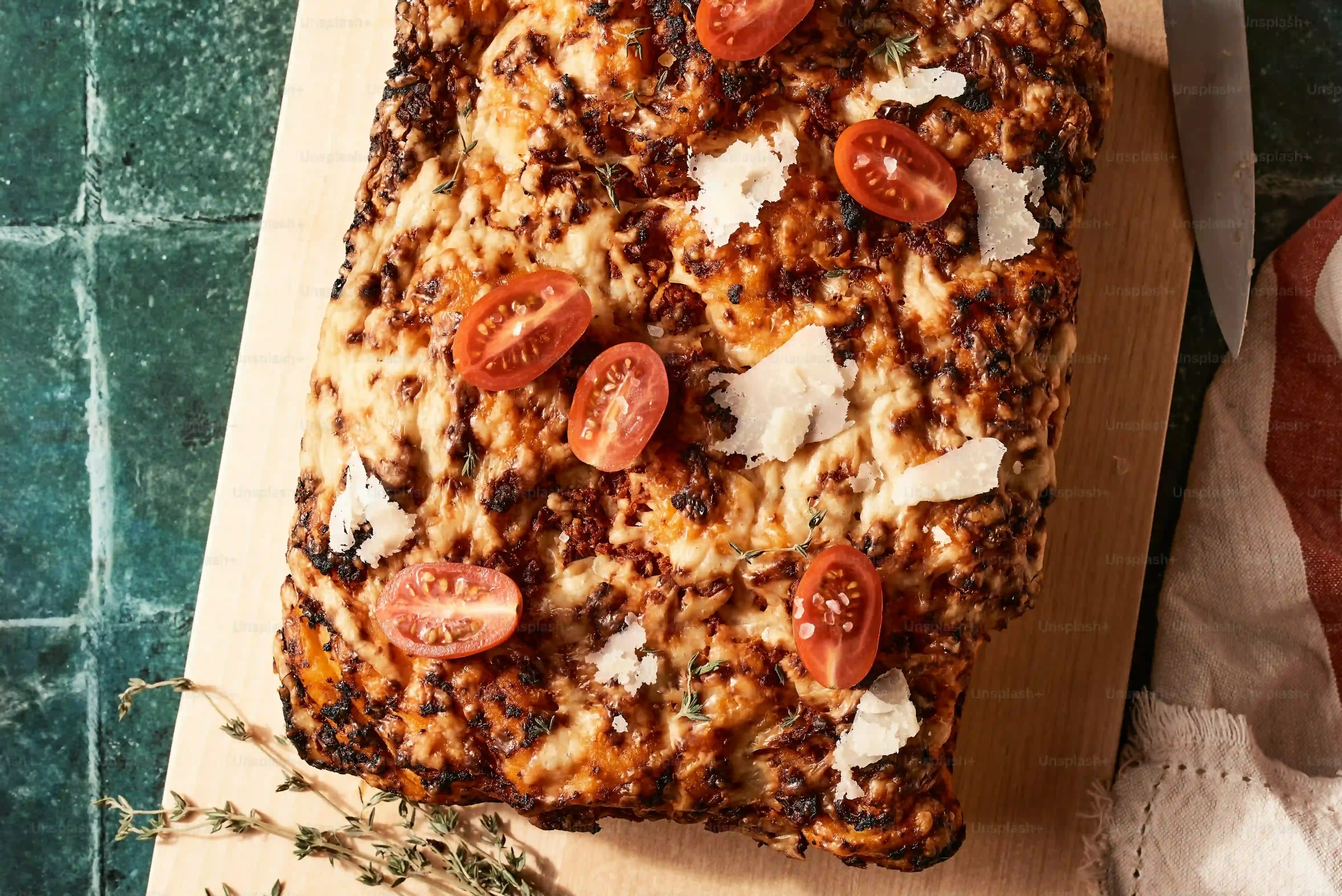 Breaking Down the Taste: Crust, Sauce, and Toppings