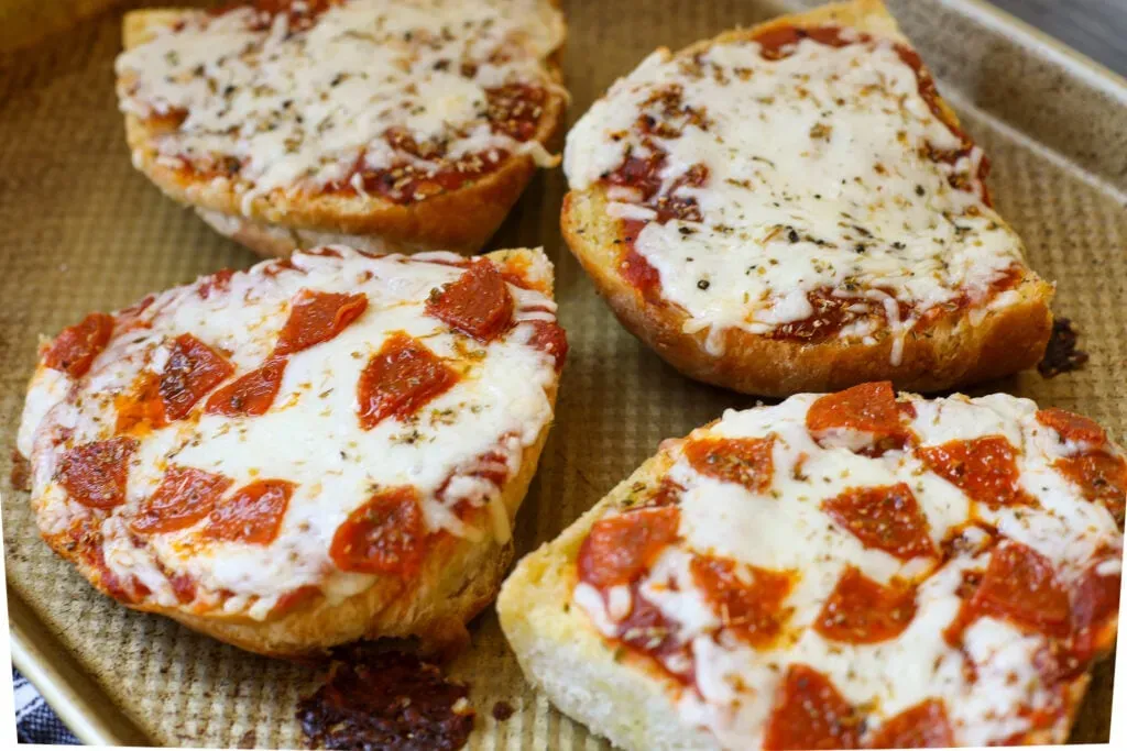 Crafting Your Own: A Red Baron French Bread Pizza Copycat Recipe