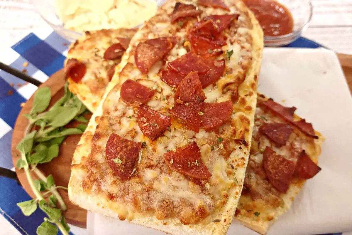 Your Guide to Perfect Red Baron French Bread Pizza Reheating Tips